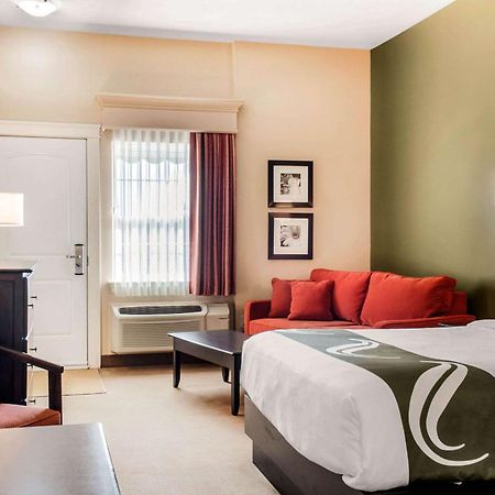 Quality Inn & Suites Quispamsis Rothesay Extérieur photo