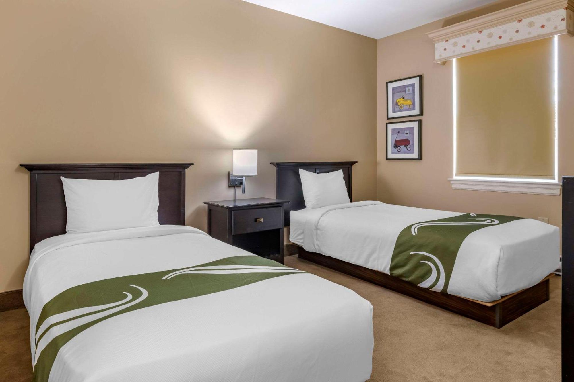 Quality Inn & Suites Quispamsis Rothesay Extérieur photo