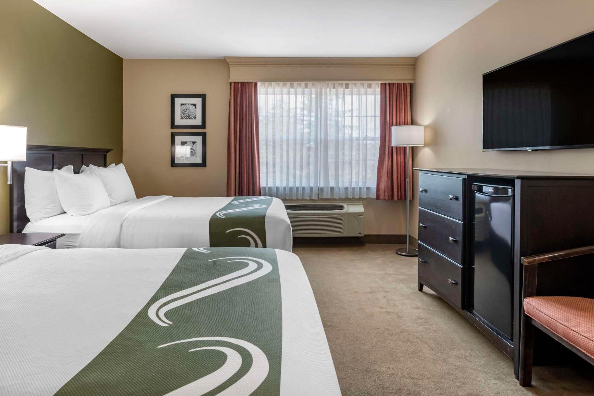 Quality Inn & Suites Quispamsis Rothesay Extérieur photo